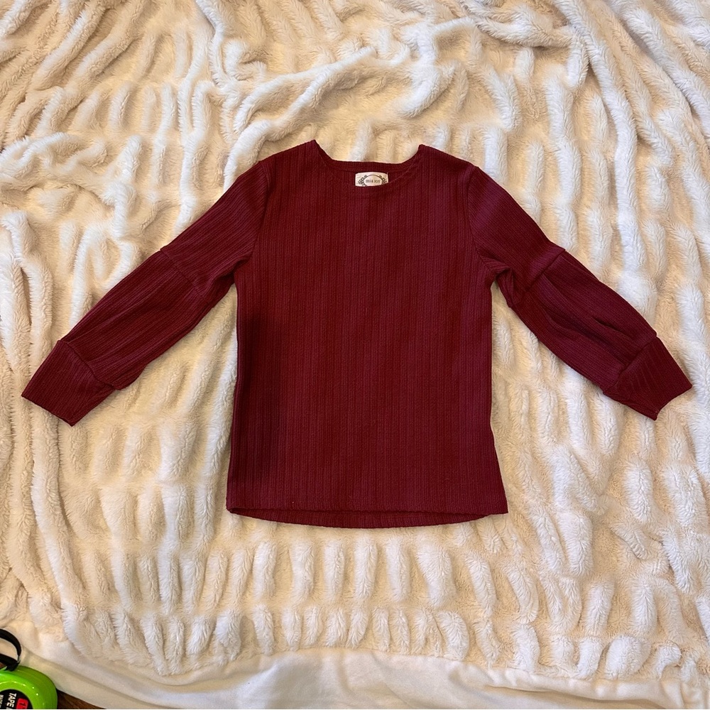 Mia Joy Bailey Sweater in Burgandy